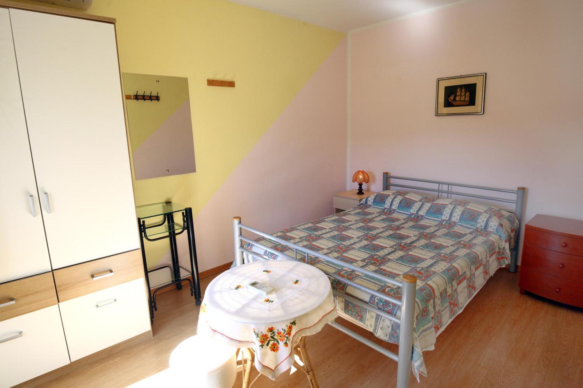 Dino Studio And Room Apartments Порторож Экстерьер фото